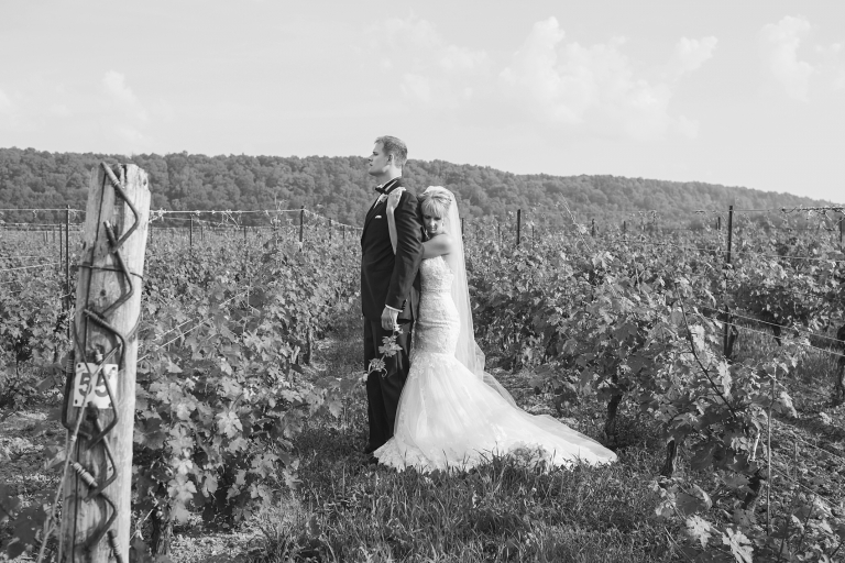 Manifesto Photography | Jordan, Ontario | Wedding Photographers | Winery | Cave Springs | Balls Falls