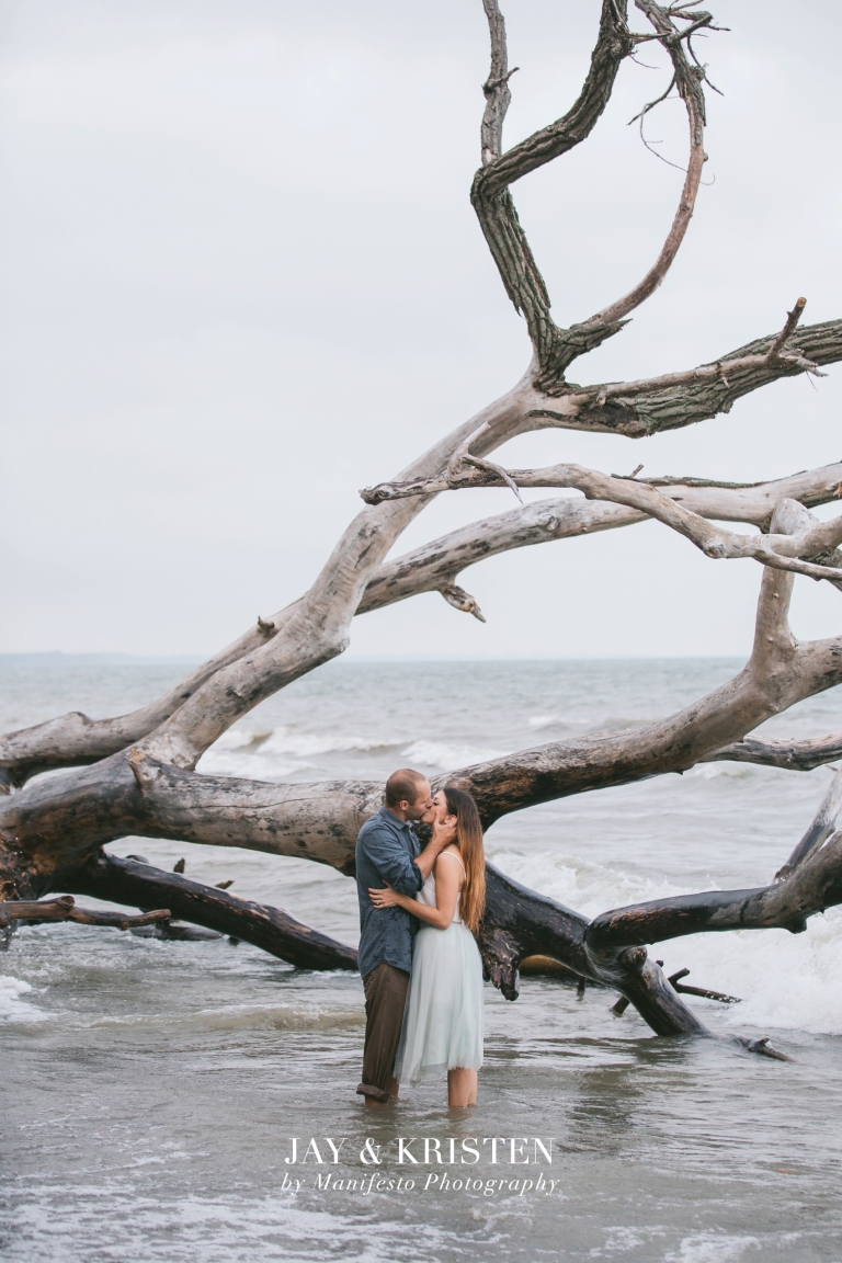 Kristen & Jay | Engagement Photos | Manifesto Photography | Windsor, Ontario | Engagement and Wedding Photographers | Windsor | Leamington | London | Kitchener |