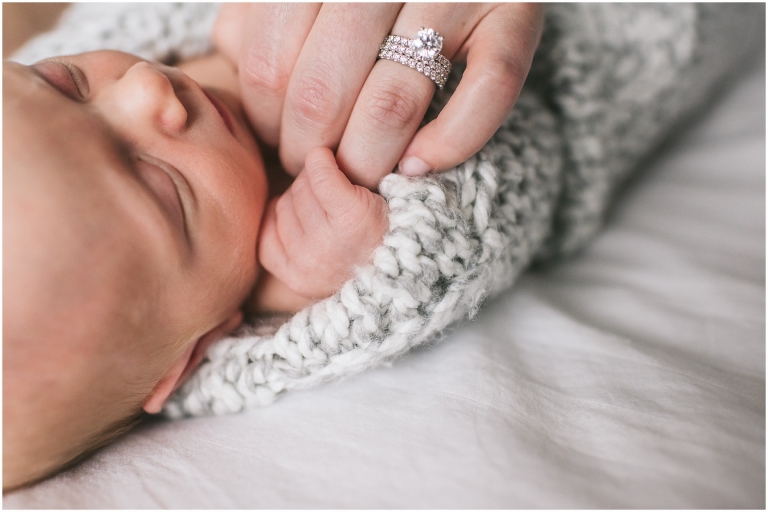 Windsor-Ontario-Newborn-Maternity-Photographers-Manifesto-Photography_0047