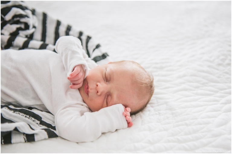 Windsor Ontario Maternity Newborn Photographer Manifesto Photography